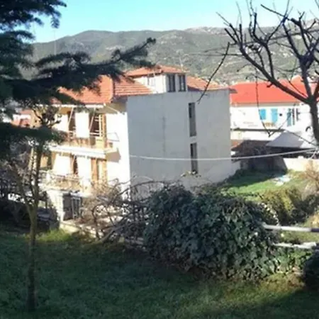 το πετρινο 1 度假居 *